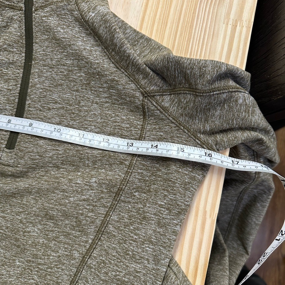 Lululemon Women's Heathered Military Green Rush Hour 1/2 Zip Size 2 - Picture 15 of 16